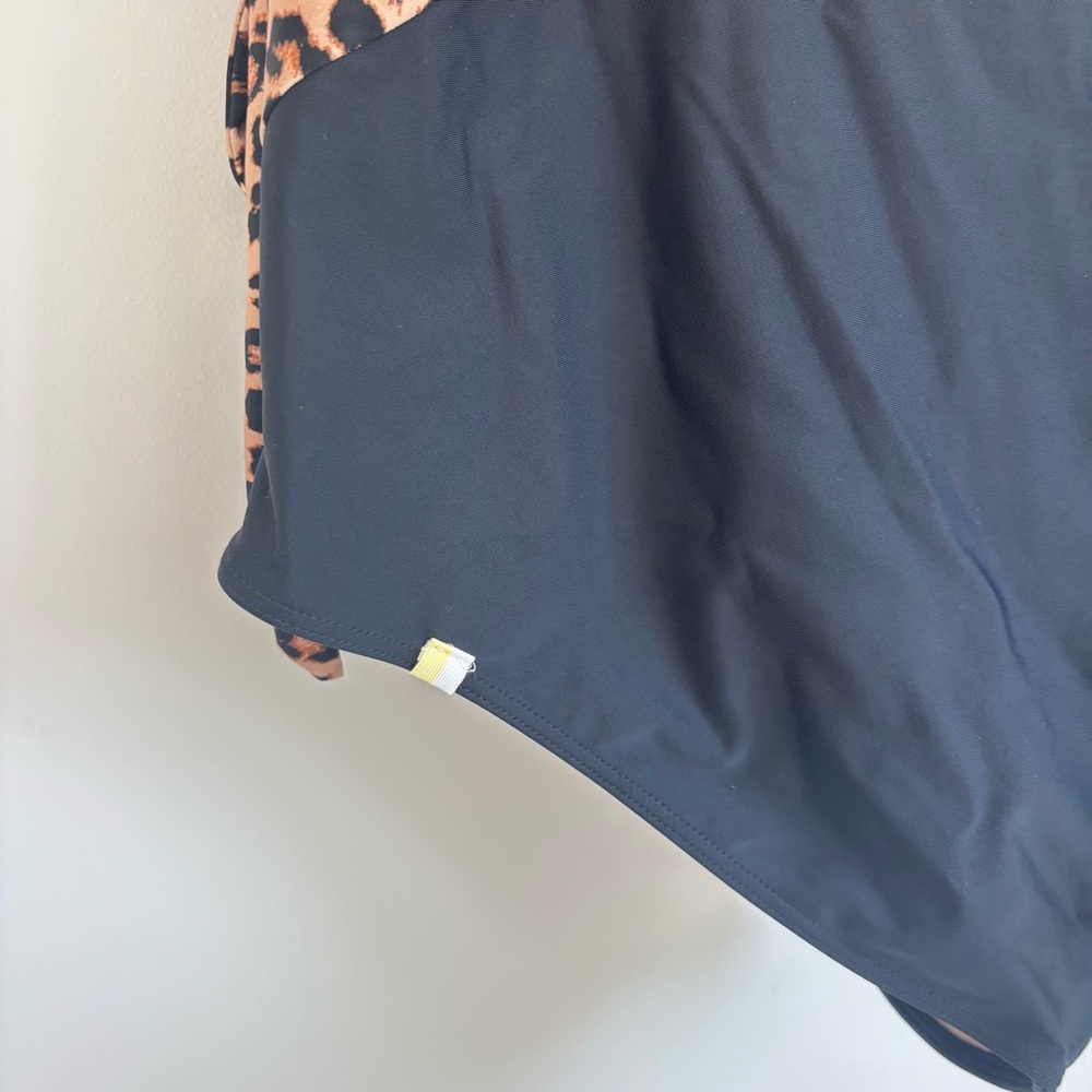 Summersalt Perfect Wrap One Piece Swim Suit Leopard Black 16 - Picture 8 of 11